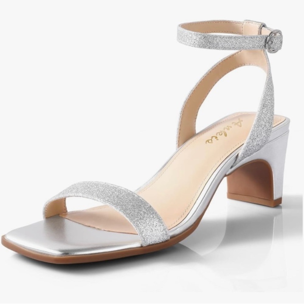 Ankis Silver Shoes w Glitter women’s size 8.5-NEW